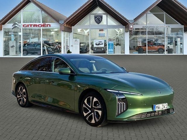 Gebraucht DFSK Forthing 7 209 PS (153 kW) 2026 Grün Limousine