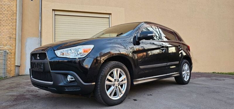 Schwarz Gebraucht 2010 Mitsubishi ASX Inform SUV | 5.399 € (Guter Preis) - Bild 1/4