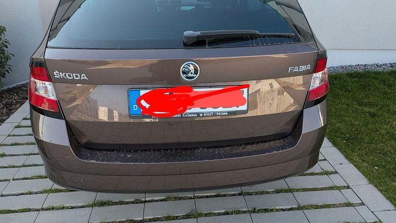 Gebraucht Skoda Fabia Drive 110 PS (80 kW) 2017 Braun Kombi