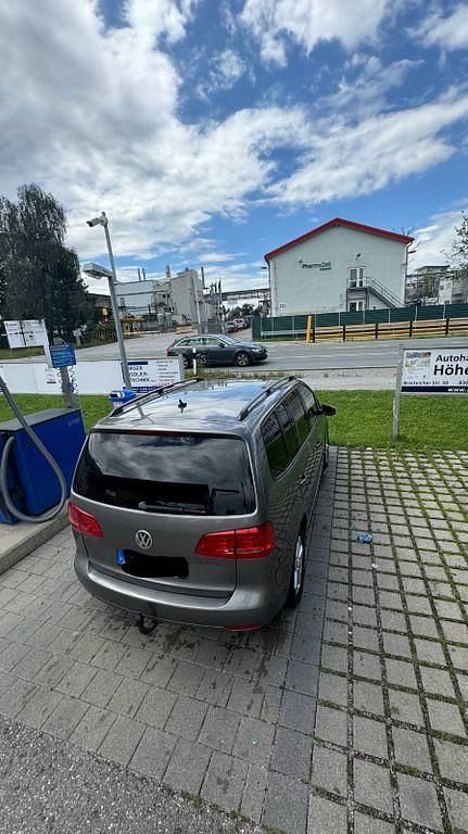 Gebraucht VW Touran 140 PS (102 kW) 2010 Van / Kleinbus