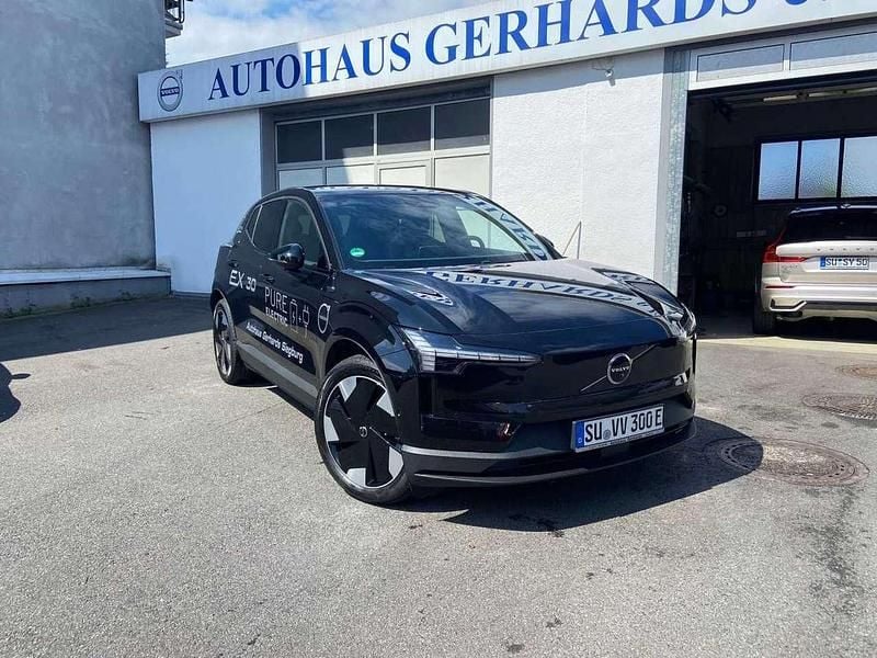 Gebraucht Volvo EX30 Ultra 200 kW (272 PS) 2023 Onyx black SUV