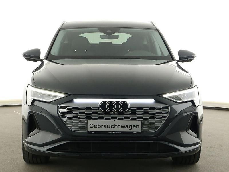 Gebraucht Audi Q8 e-tron Advanced 250 kW (340 PS) 2024 Grau SUV