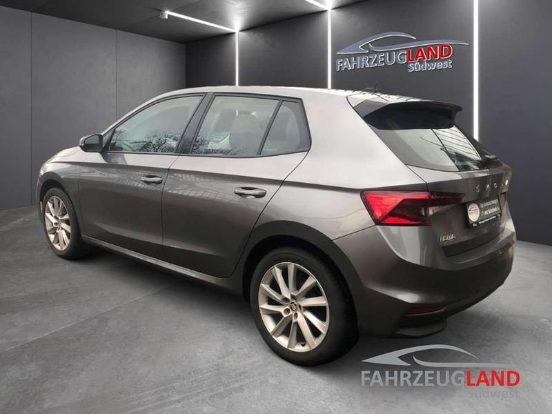 Gebraucht Skoda Fabia Ambition 95 PS (69 kW) 2022 Grau Kleinwagen