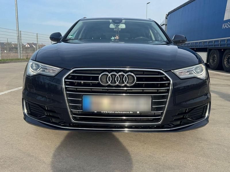 Gebraucht Audi A6 Ambiente 190 PS (139 kW) 2015 Andere farben Kombi