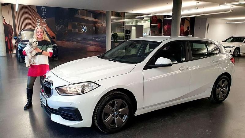 Gebraucht BMW 118 Advantage 140 PS (102 kW) 2020 Weiß Kleinwagen