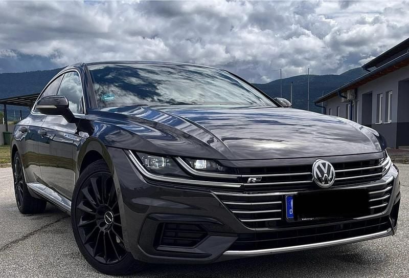 Grau Gebraucht 2020 VW Arteon R-line Limousine | 24.900 € (Guter Preis) - Bild 1/4
