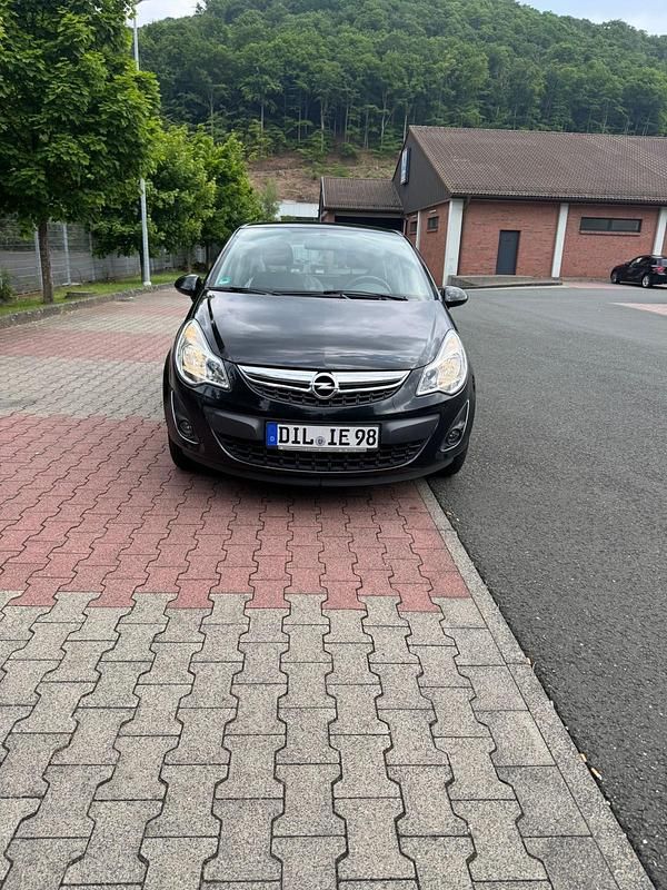 Schwarz Gebraucht 2012 Opel Corsa Kleinwagen | 5.000 € (Fairer Preis) - Bild 1/4