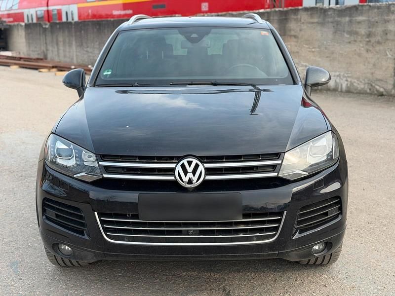 Gebraucht VW Touareg 240 PS (176 kW) 2011 Schwarz SUV