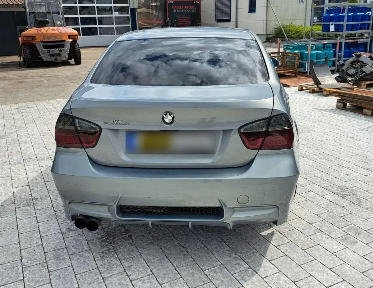 Gebraucht BMW 325 Performance 218 PS (160 kW) 2005 Limousine