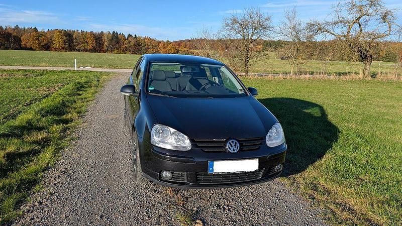 Schwarz Gebraucht 2007 VW Golf V Limousine | 2.399 € (Fairer Preis) - Bild 1/4