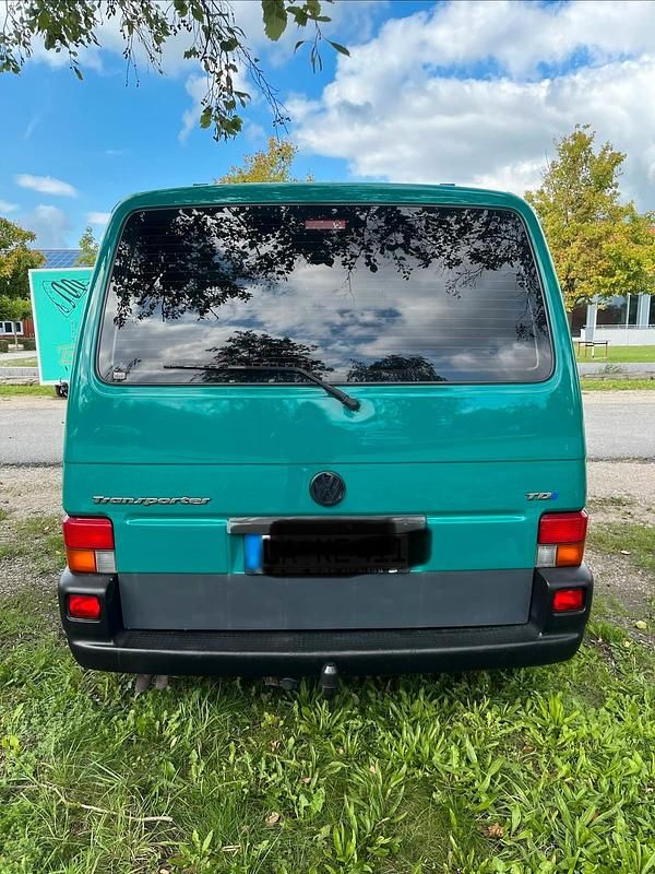 Gebraucht VW T4 88 PS (64 kW) 2000 Grün Van