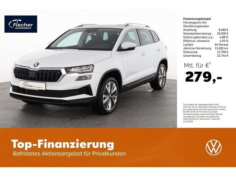 Weiss Gebraucht 2023 Skoda Karoq Ambition SUV | 28.780 € (Guter Preis) - Bild 1/4