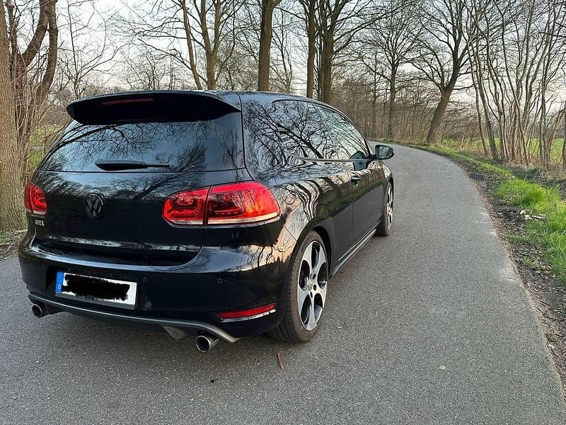 Schwarz Gebraucht 2012 VW Golf VII GTI Limousine | 7.850 € (Fairer Preis) - Bild 1/4