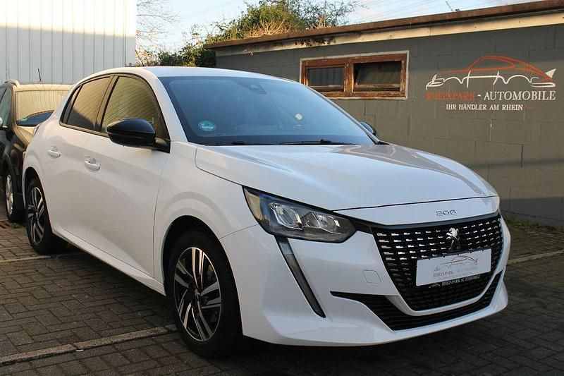 Weiß Gebraucht 2023 Peugeot 208 Allure Kleinwagen | 14.500 € (Superpreis) - Bild 1/4
