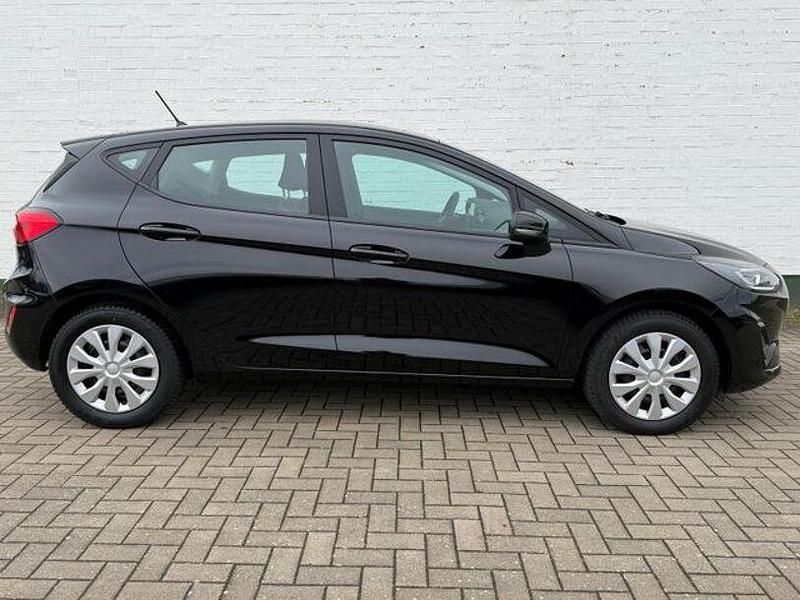 Gebraucht Ford Fiesta 101 PS (74 kW) 2023 Schwarz Kleinwagen