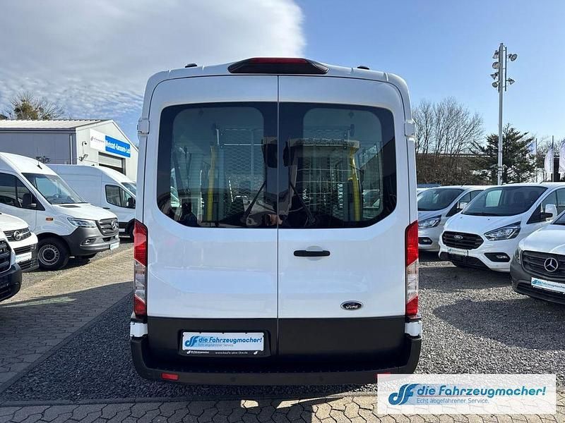Gebraucht Ford Transit Trend 131 PS (96 kW) 2020 Weiss Kombi