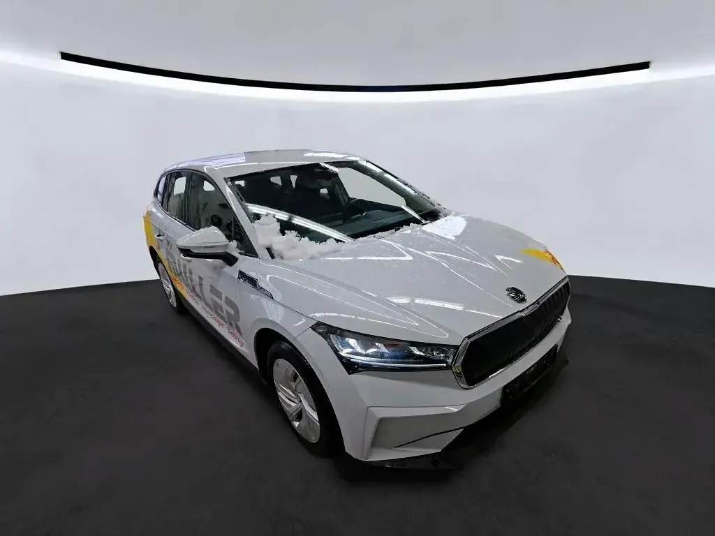 Gebraucht Skoda Enyaq iV 108 kW (148 PS) 2022 Weiß SUV