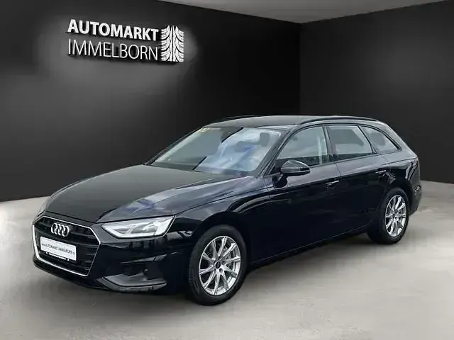 Gebraucht Audi A4 Basis 204 PS (150 kW) 2023 Schwarz Limousine