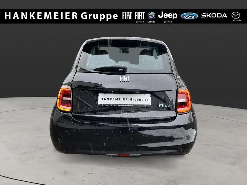 Gebraucht Fiat 500e Icon 63 kW (87 PS) 2021 Schwarz Limousine