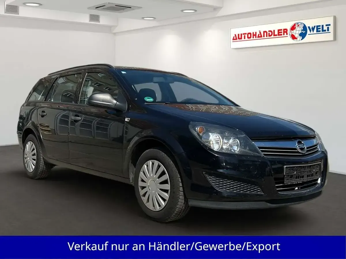 Gebraucht Opel Astra 90 PS (66 kW) 2010 Schwarz Kombi