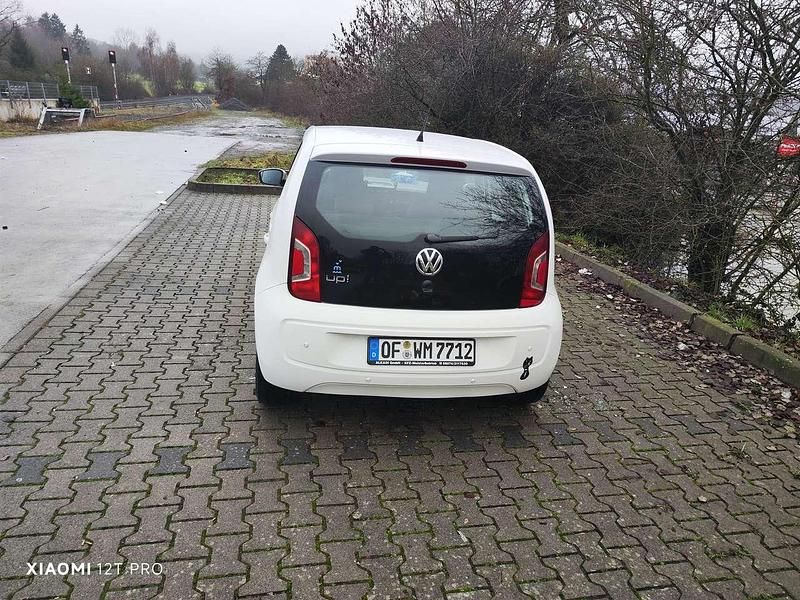Gebraucht VW up! 60 PS (44 kW) 2013 Weiß Kleinwagen