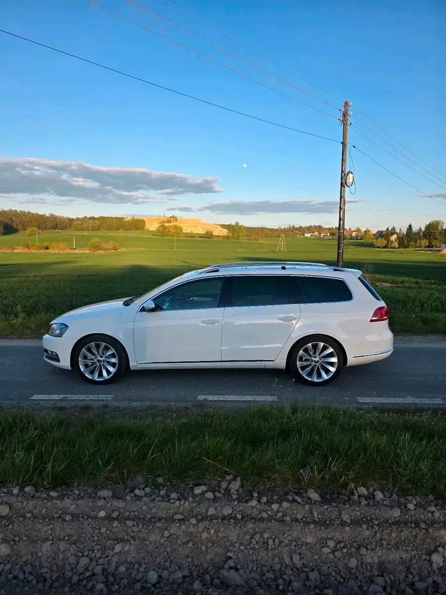 Second-hand VW Passat Highline 177 CP (130 kW) 2013 Alb Break