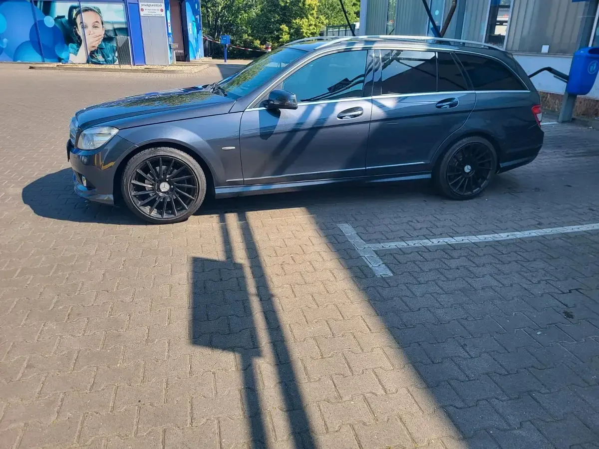 Gebraucht Mercedes C250 AMG 204 PS (150 kW) 2009 Grau Kombi