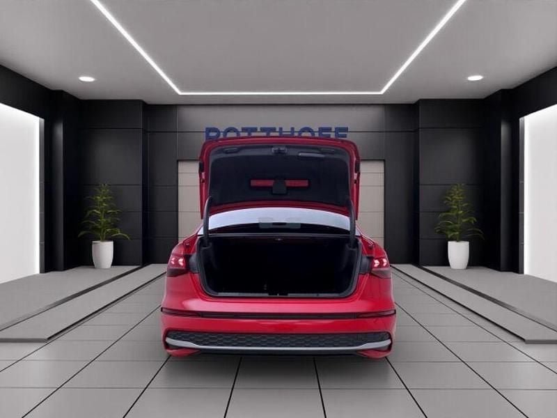 Gebraucht Audi A3 Advanced 150 PS (110 kW) 2025 Rot Limousine