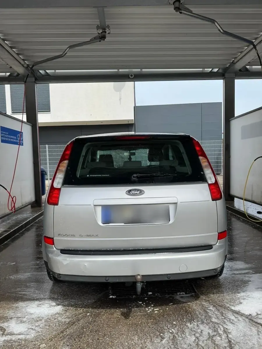 Second-hand Ford Focus 116 CP (85 kW) 2006 Argintiu Hatchback