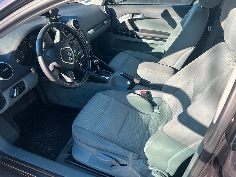 Gebraucht Audi A3 105 PS (77 kW) 2011 Braun Kleinwagen