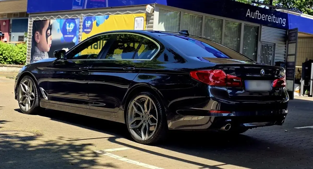 Gebraucht BMW 520 190 PS (139 kW) 2019 Schwarz Limousine