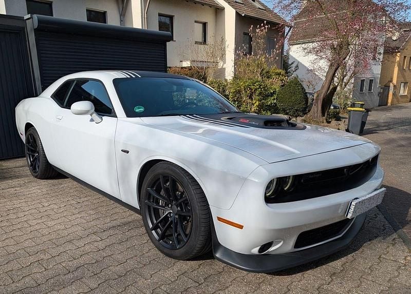 Gebraucht Dodge Challenger 492 PS (361 kW) 2019 Weiß Coupé