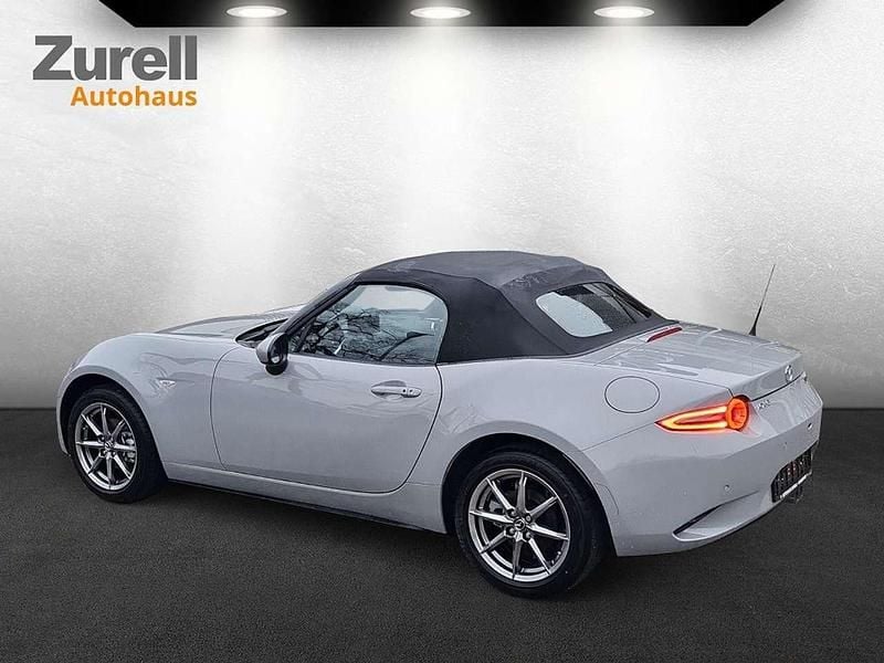 Neu Mazda MX5 Exclusive-Line 132 PS (97 kW) 2025 Aero gray m Cabrio
