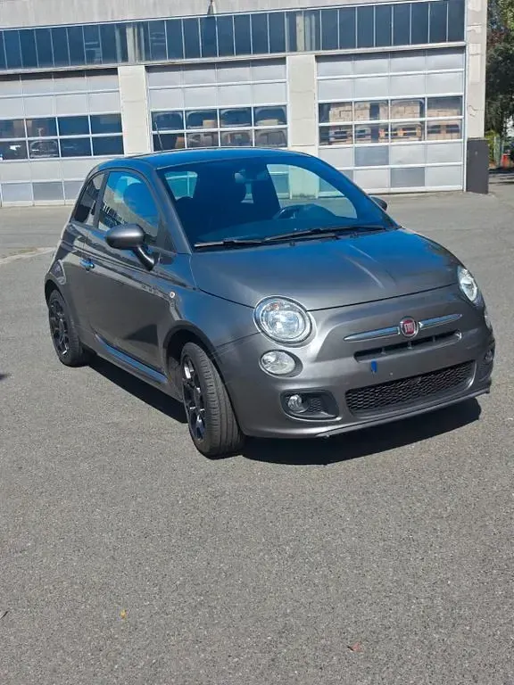 Gebraucht Fiat 500 Lounge 69 PS (50 kW) 2015 Grau Kleinwagen