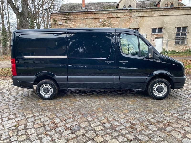 Second-hand VW Crafter 163 CP (119 kW) 2013 Negru Van