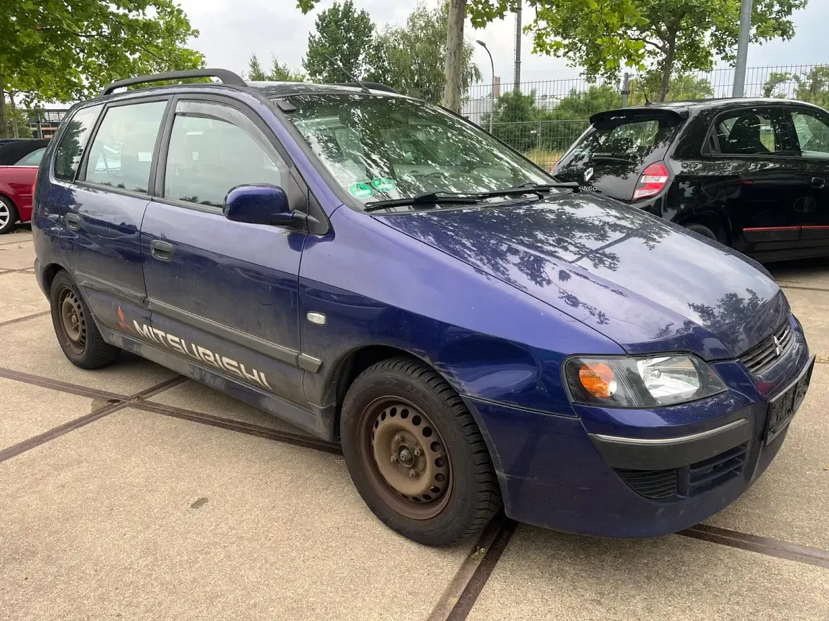 Gebraucht Mitsubishi Space Star 98 PS (72 kW) 2004 Blau Van / Kleinbus