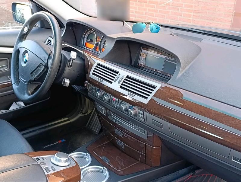 Gebraucht BMW 750 2008 Schwarz Limousine