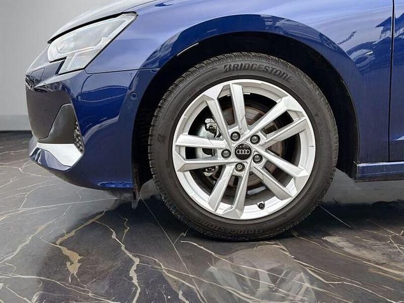 Gebraucht Audi A3 Advanced Plus 150 PS (110 kW) 2025 Blau Limousine