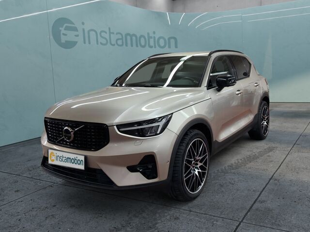 Gebraucht Volvo XC40 Plus 197 PS (144 kW) 2023 Andere farbe SUV