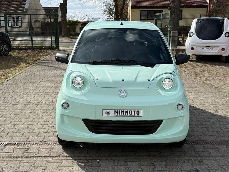 Gebraucht Aixam Minauto 5 kW (8 PS) 2025 Weiß Kleinwagen