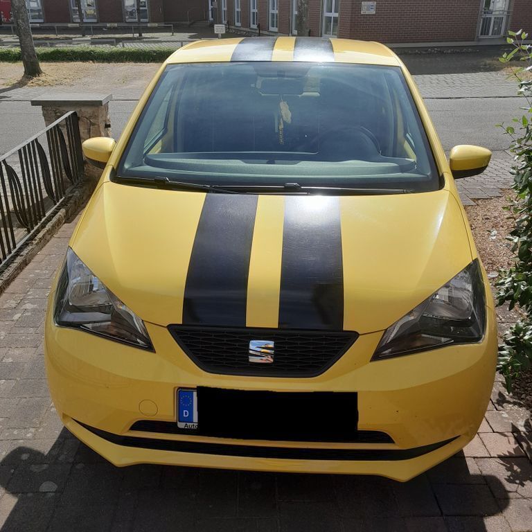 Gelb Gebraucht 2013 Seat Mii Reference Kleinwagen | 6.250 € (Fairer Preis) - Bild 1/3
