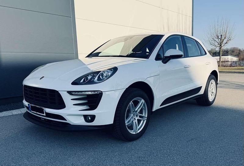 Gebraucht Porsche Macan 252 PS (185 kW) 2018 Weiß SUV