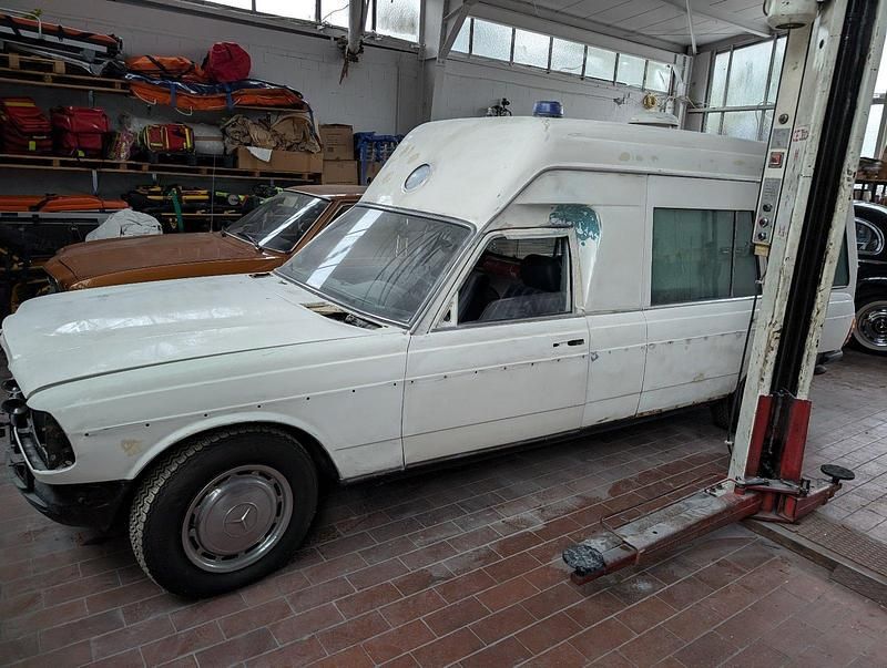 Gebraucht Mercedes 280 185 PS (136 kW) 1986 Kombi