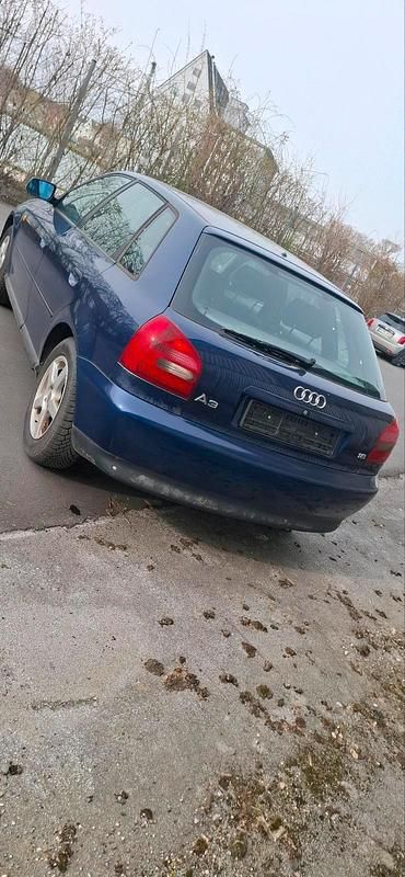 Gebraucht Audi A3 150 PS (110 kW) 2000 Blau Kleinwagen