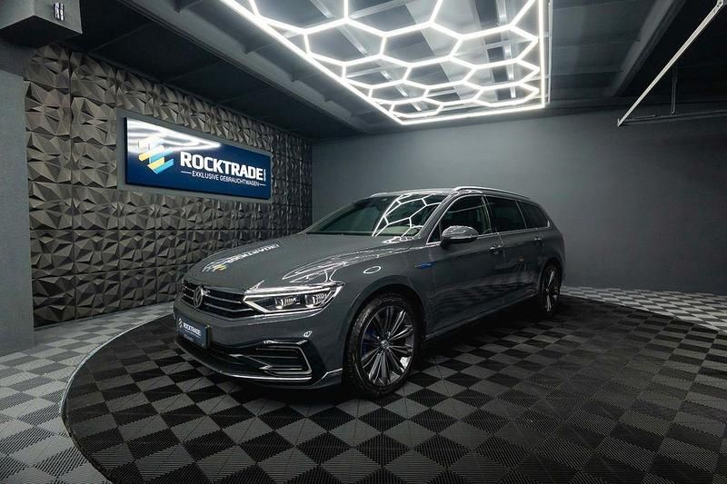 Gebraucht VW Passat GTE 218 PS (160 kW) 2020 Grau Kombi