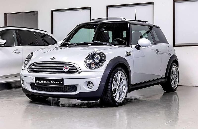 Gebraucht Mini Cooper Coupé 122 PS (89 kW) 2010 White silver metallic Coupé
