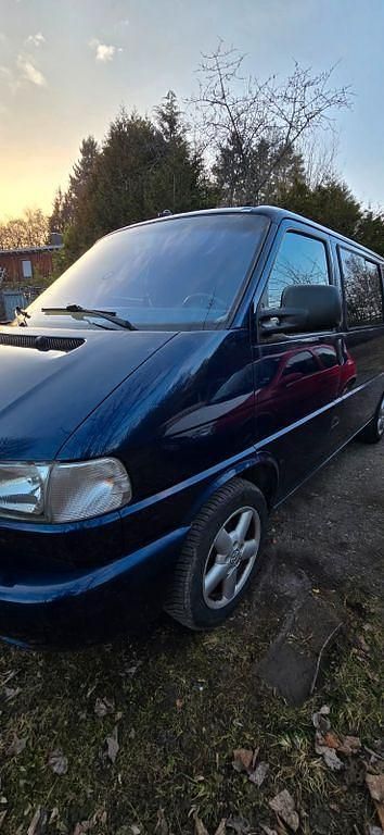 Gebraucht VW T4 179 PS (131 kW) 2003 Blau Van