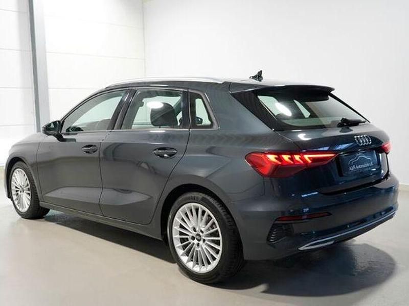 Gebraucht Audi A3 Ambiente 150 PS (110 kW) 2021 Manhattangrau (metallic) Limousine