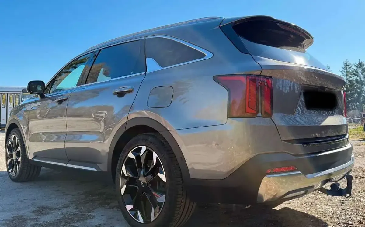 Gebraucht Kia Sorento Platinum 193 PS (141 kW) 2024 Grau SUV