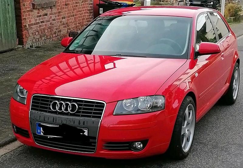 Gebraucht Audi A3 105 PS (77 kW) 2004 Rot Kleinwagen